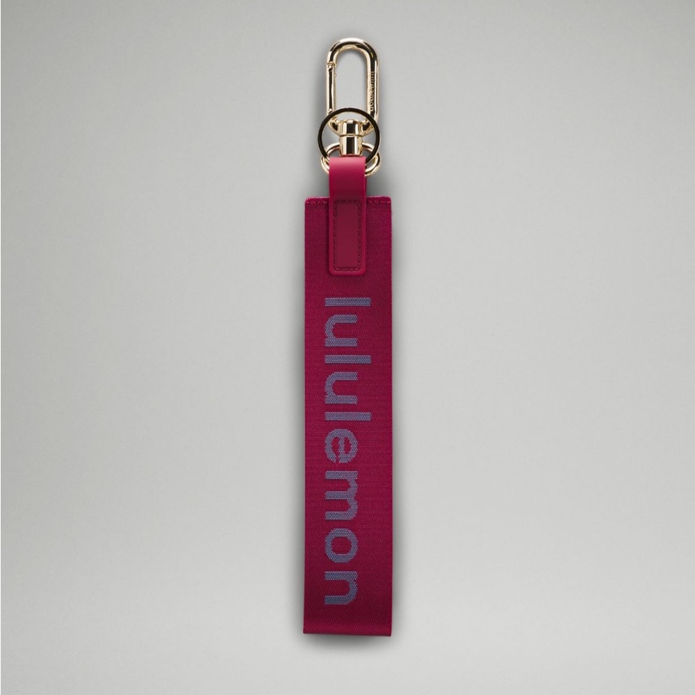 Lululemon Never Lost Key Chain